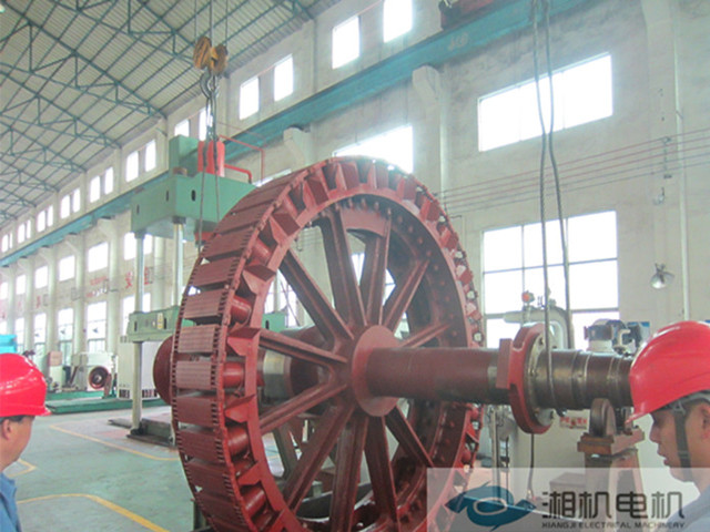 中山陽(yáng)關(guān)泵站3250KW同步電機(jī)大修